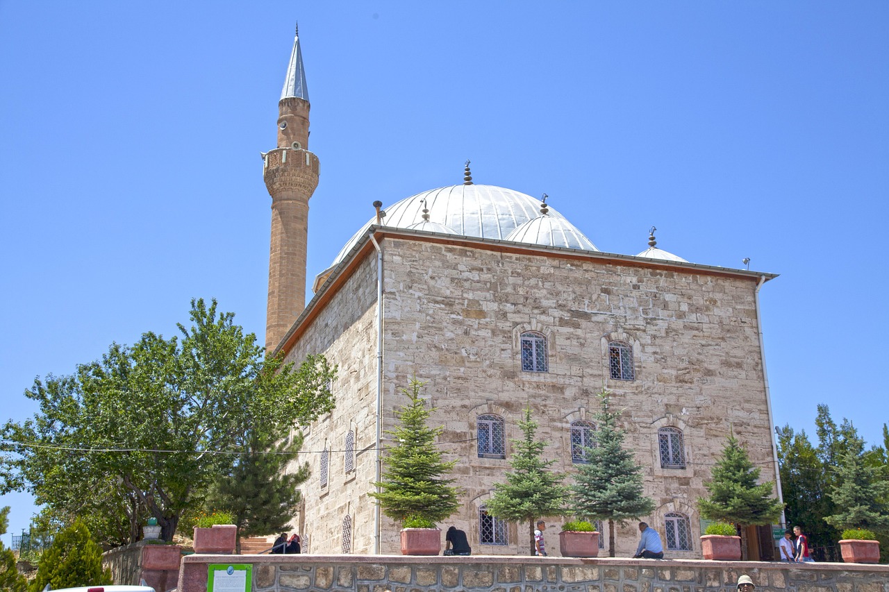 Köy Camisi Yenileme Çalışmaları